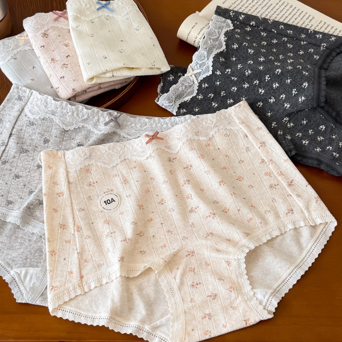 糯谜~柔美浪漫蕾丝碎花平角女内裤云感舒适纯棉加长裆全裤10A抑菌