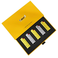 Богатая, золотая и серебряная подарочная коробка