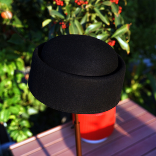 药盒帽羊毛呢贝雷帽空姐帽欧美时尚无檐黑色灰色白色赫本法式毛毡