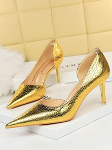 银色金色高跟鞋女2023年新款细跟8CM气质名媛镜面尖头大码单鞋