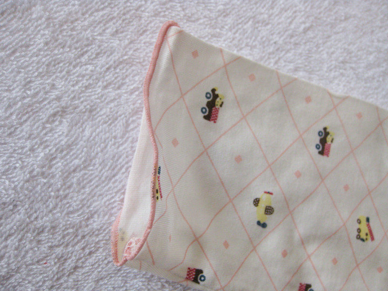 Coffret cadeau pour nouveau-né - vêtements - Ref 1965424 Image 4