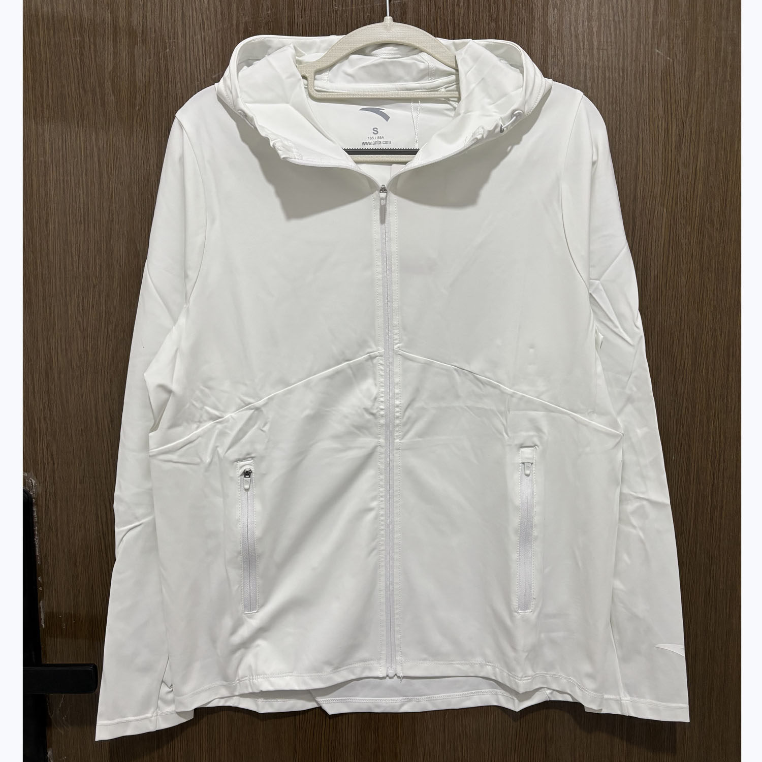 安踏正品夏款防晒冰肤透气舒适连帽修身男针织运动上衣152437732U,户外/登山/野营/旅行用品,防晒衣,淘宝优惠券,粉丝福利购,淘宝优惠卷