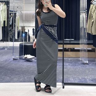 现货 摩系风修身连衣裙女2026夏新品黑白条纹长款背心裙附丝巾