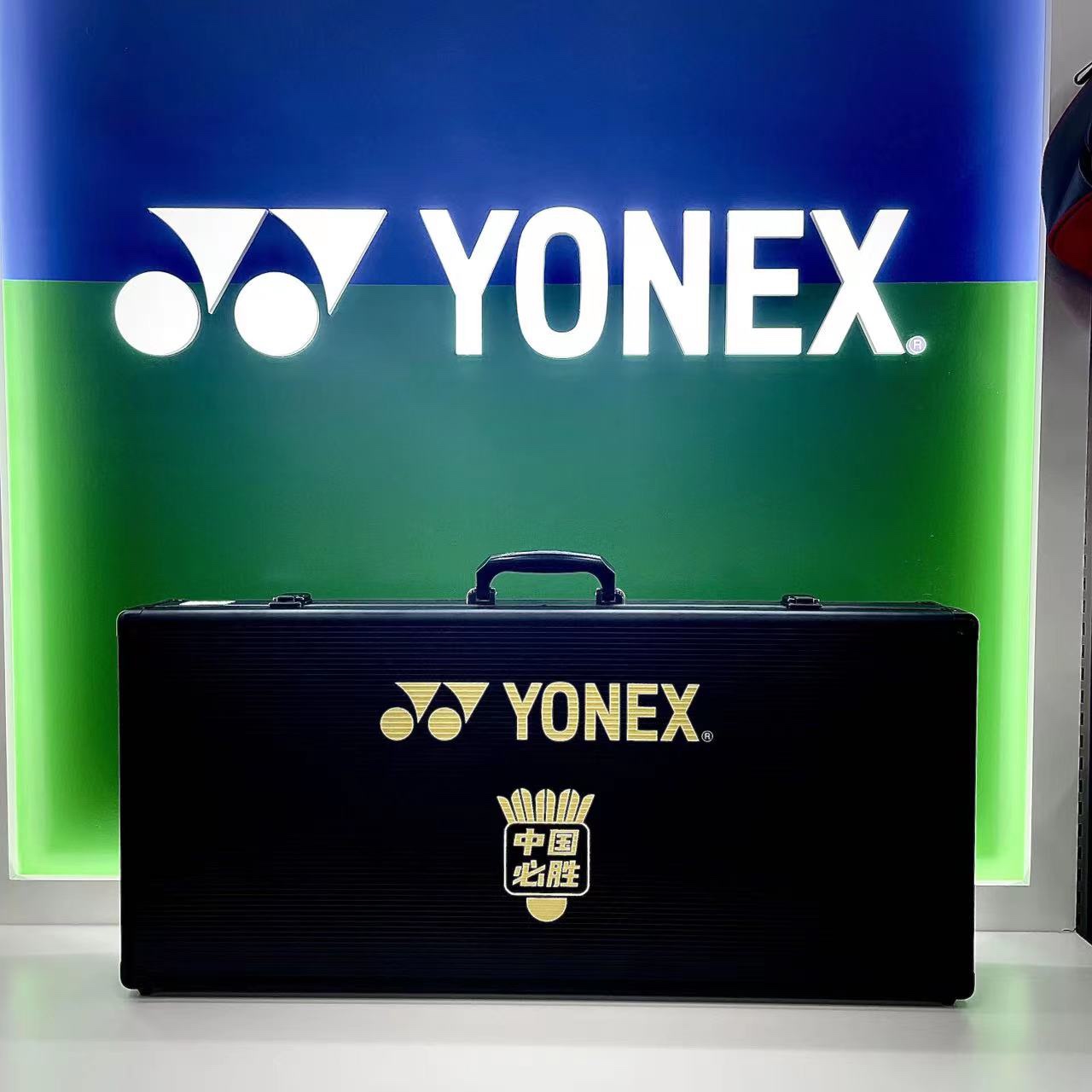 YONEX尤尼克斯中国国家羽毛球协会100ZZ（中国必胜国家羽协配色）