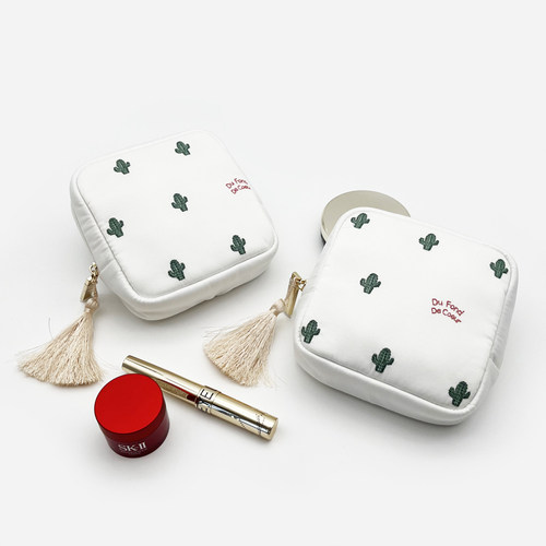 仙人掌化妆包petittrouver流苏