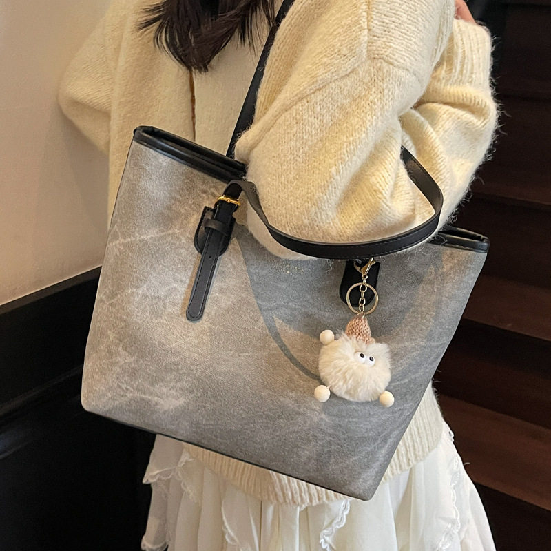 大容量包包女 秋冬百搭2025新休闲单肩包今年流行上班通勤托特包N,箱包皮具/热销女包/男包,单肩包,淘宝优惠券,粉丝福利购,淘宝优惠卷