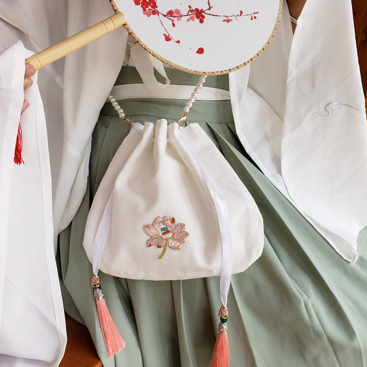 新款中国风汉服包斜跨包 刺绣荷包绣花古风包流苏抽绳包单肩包女X,箱包皮具/热销女包/男包,单肩包,淘宝优惠券,粉丝福利购,淘宝优惠卷