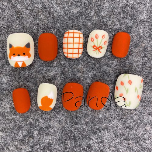 胖达吖手绘卡通穿戴甲可爱小狐狸