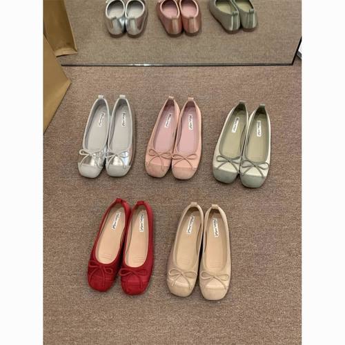 平底温柔晚晚鞋法式小红色单鞋女鞋子2025春秋季软底银色芭蕾舞鞋