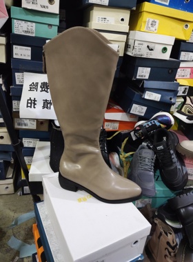 冰芙尼V口靴子巨显腿长时装靴女2024新款粗跟长筒靴F266-31C灰色