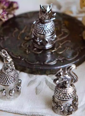 芬理希梦：以复古风格的细节为主题的小幸运辛布尔聚会 648366