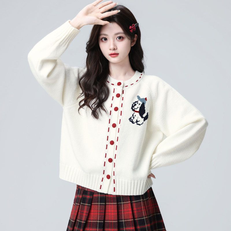 2026秋冬季新款米白色圆领毛衣外套宽松百搭针织开衫短款上衣女