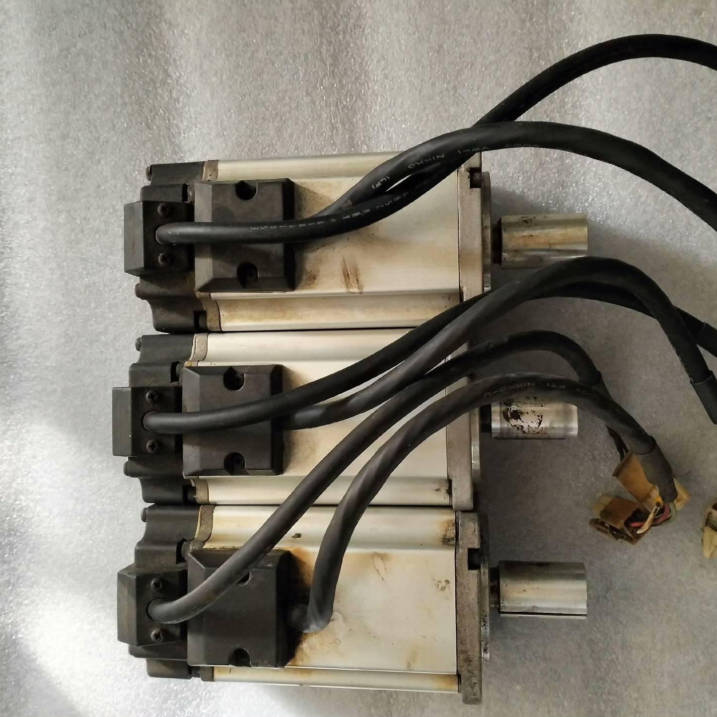 简易型利器系列电机MHMJ042P1S/议价 维修！！！