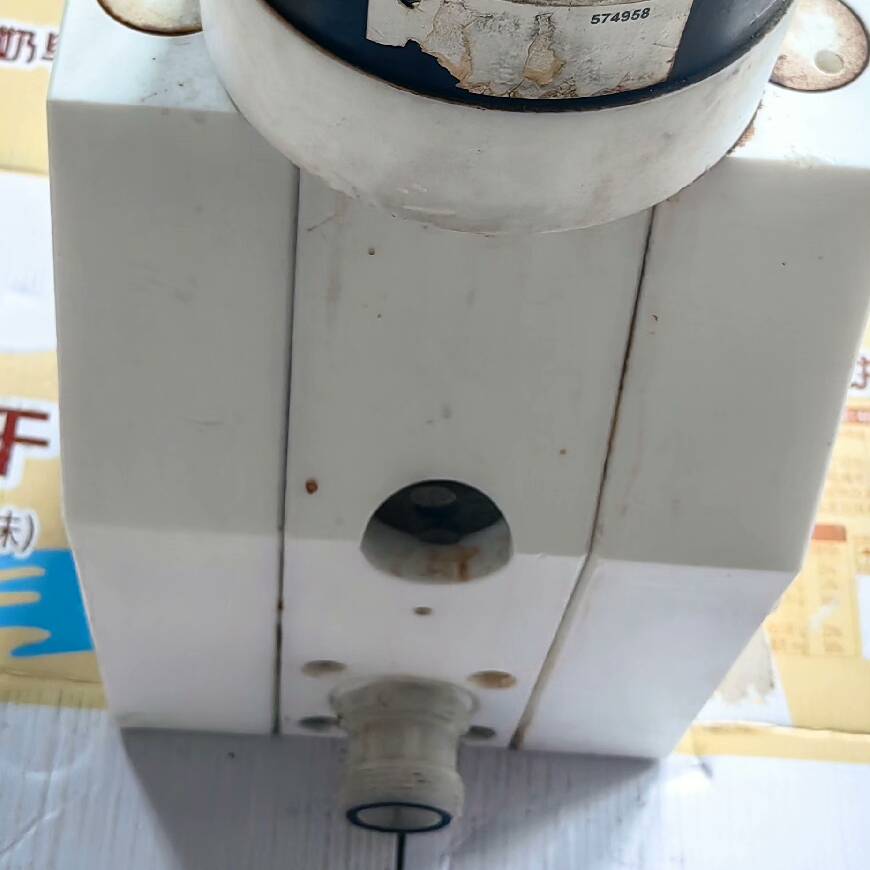 德国ALMATEC隔膜泵议价 维修！！！