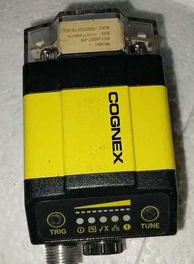 康耐视扫码器DM302L 实物拍摄的 只有一个 成色不错 看议价及维修