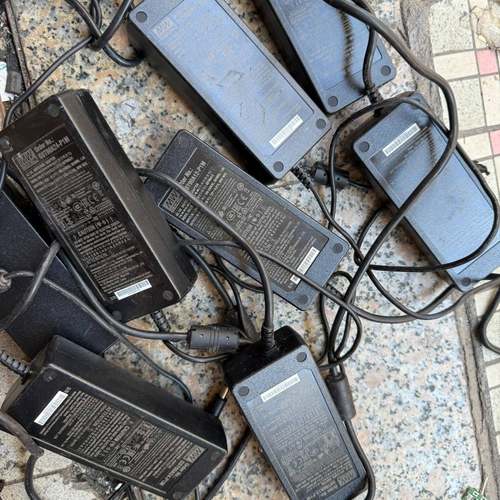 明纬电源适配器 GST90A24-P1M/GST议价 维修！！！