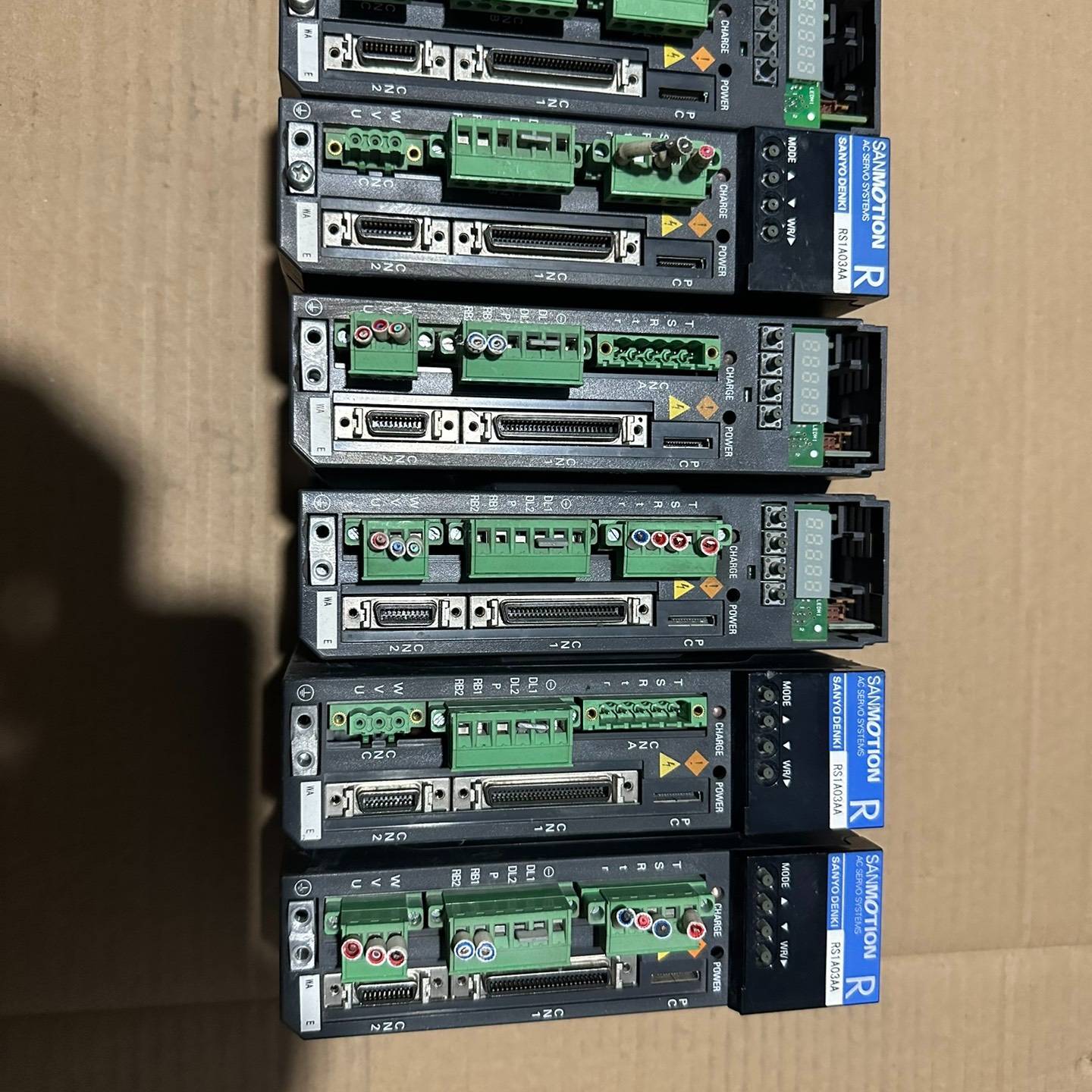 三洋伺服驱动器急速卖议价 维修！！！