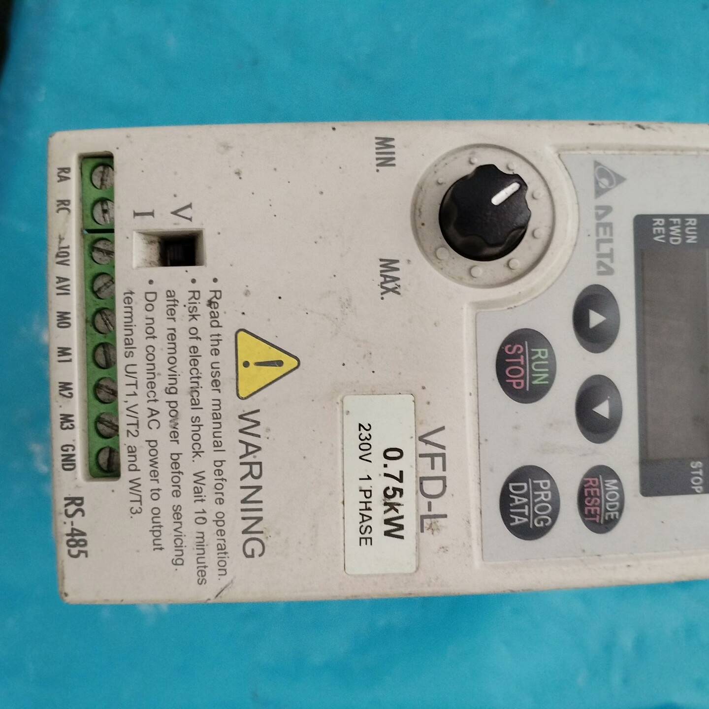 台达变频器 VFD007L21A议价 维修！！！