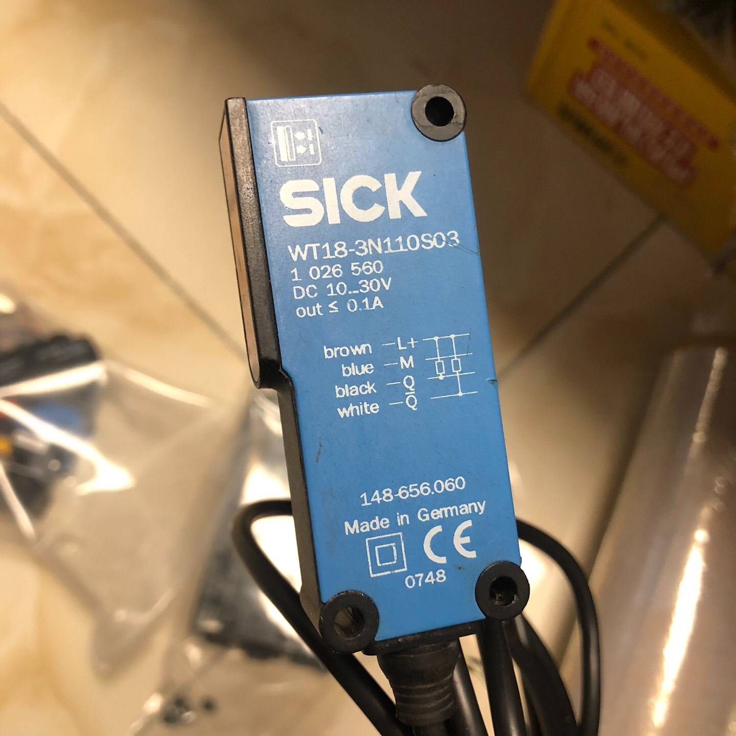 SICK西克传感器WT18-3N110S03议价 维修！！！