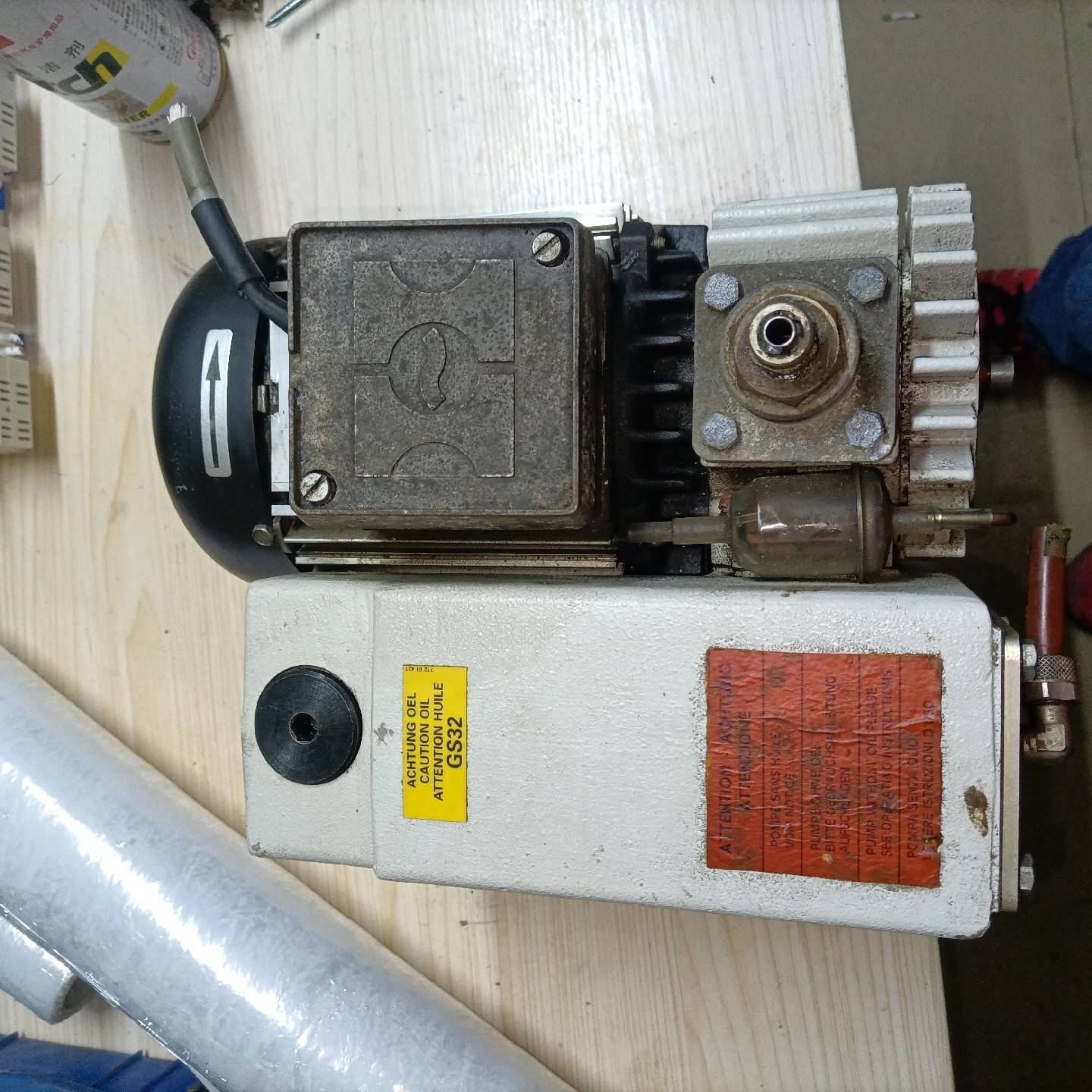 闲置莱宝Leybold SV16B真空泵。议价 维修！！！