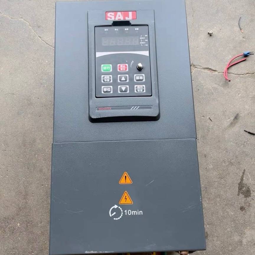 三晶变频器PDG10-4T015B 15KW议价 维修！！！