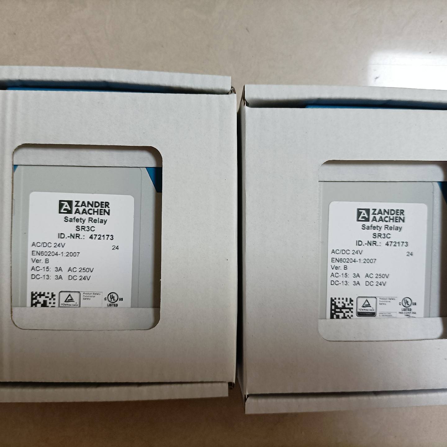 SR3C继电器AC:24V议价 维修!!!
