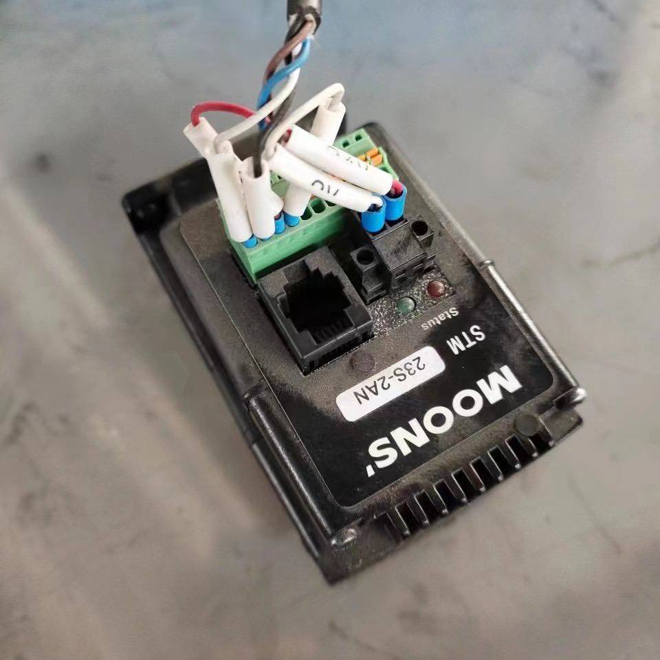 鸣志STM23S-2AN 57议价 维修！！！