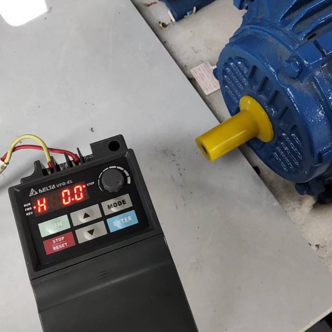 台达变频器0.75KW，VFD007EL43A，议价 维修！！！