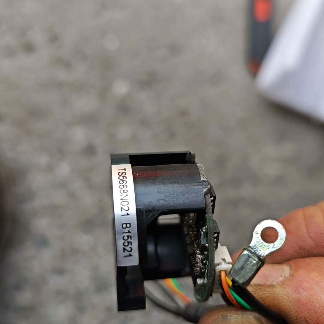 ts5668n021编码器包好，好电机议价 维修！！！