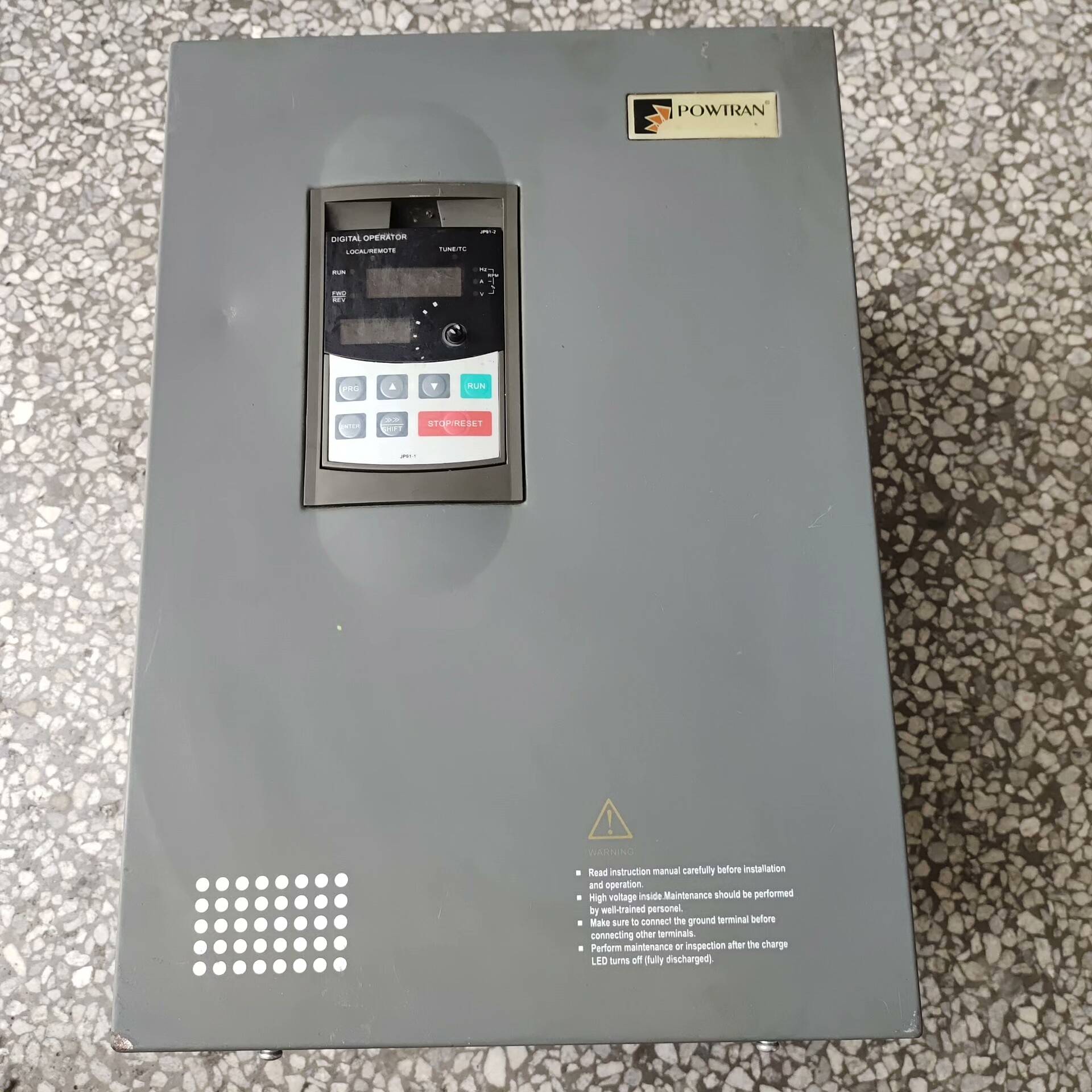 普传变频器PI9230   018G3    18.5k议价 维修！！！