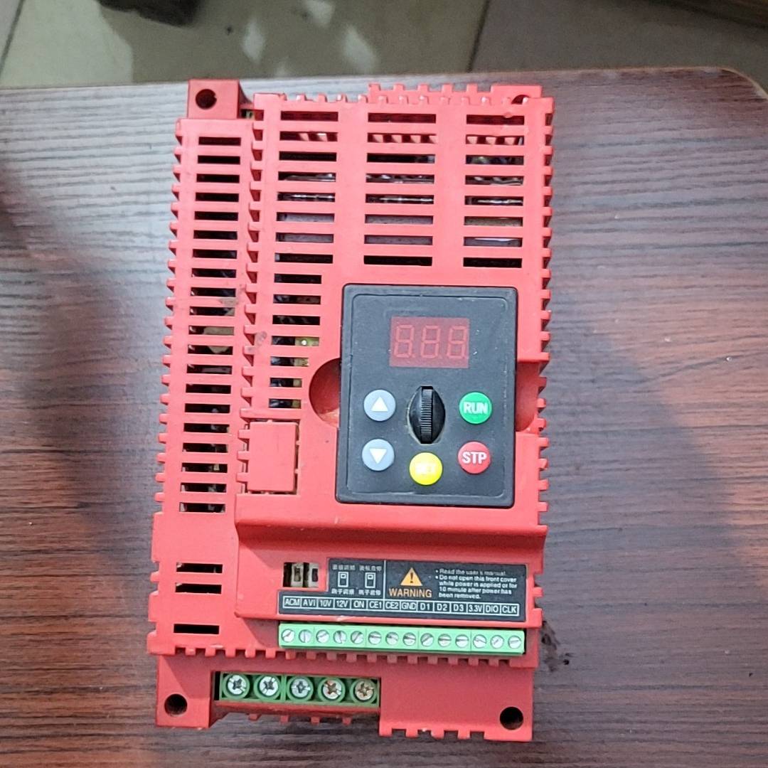 海尚变频器 HS200-4.0G1议价 维修！！！