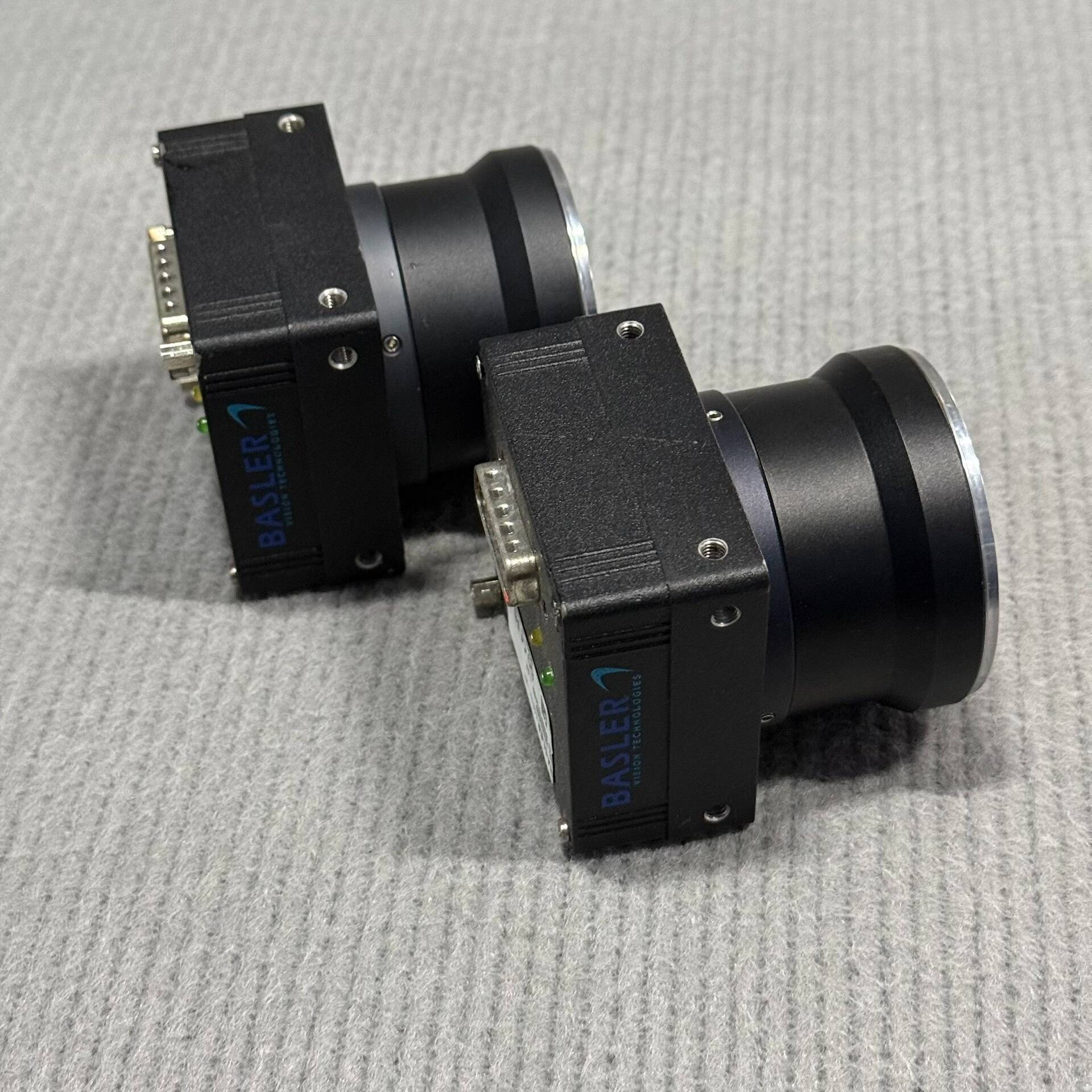 BASLER巴斯勒L101b-2k工业线阵扫议价 维修！！！