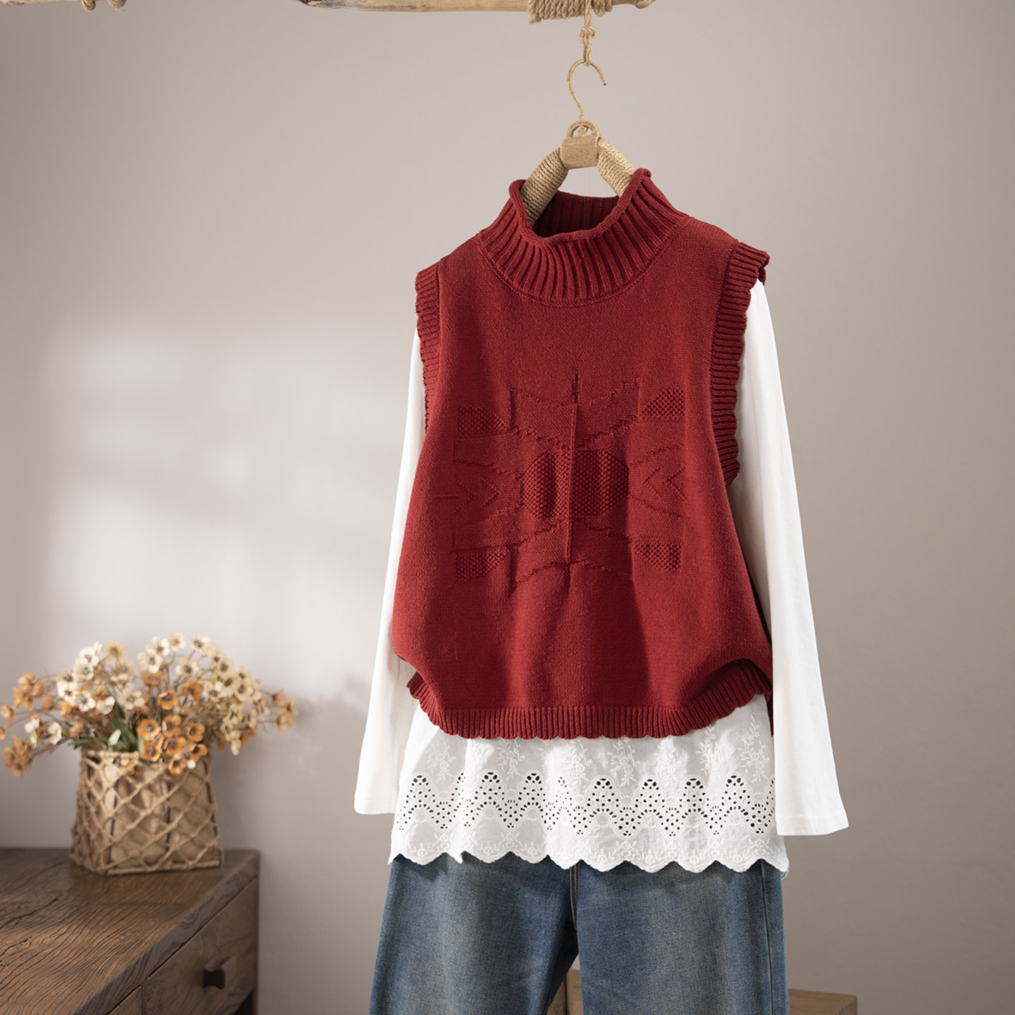 芳尘2026春复古森系棉线针织马甲女红色无袖叠穿背心宽松百搭上衣,女装/女士精品,马夹,淘宝优惠券,粉丝福利购,淘宝优惠卷