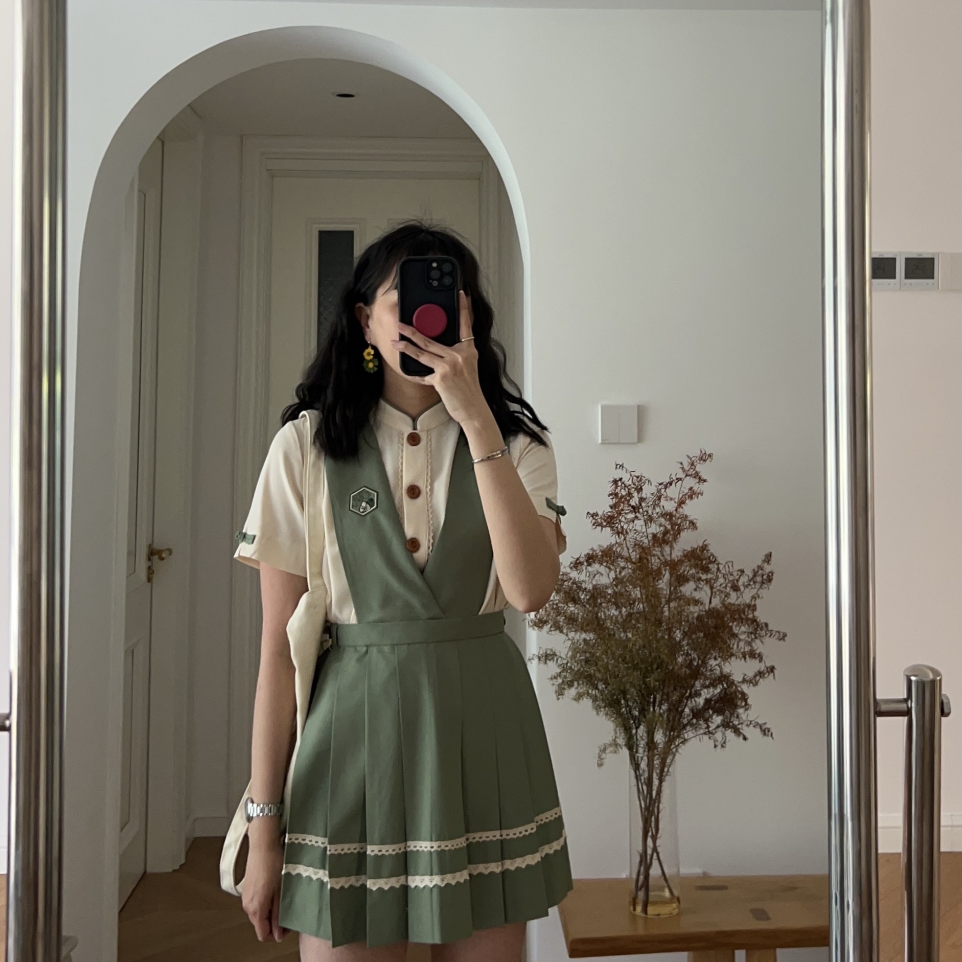 立领盘扣短袖衬衫百褶短裙