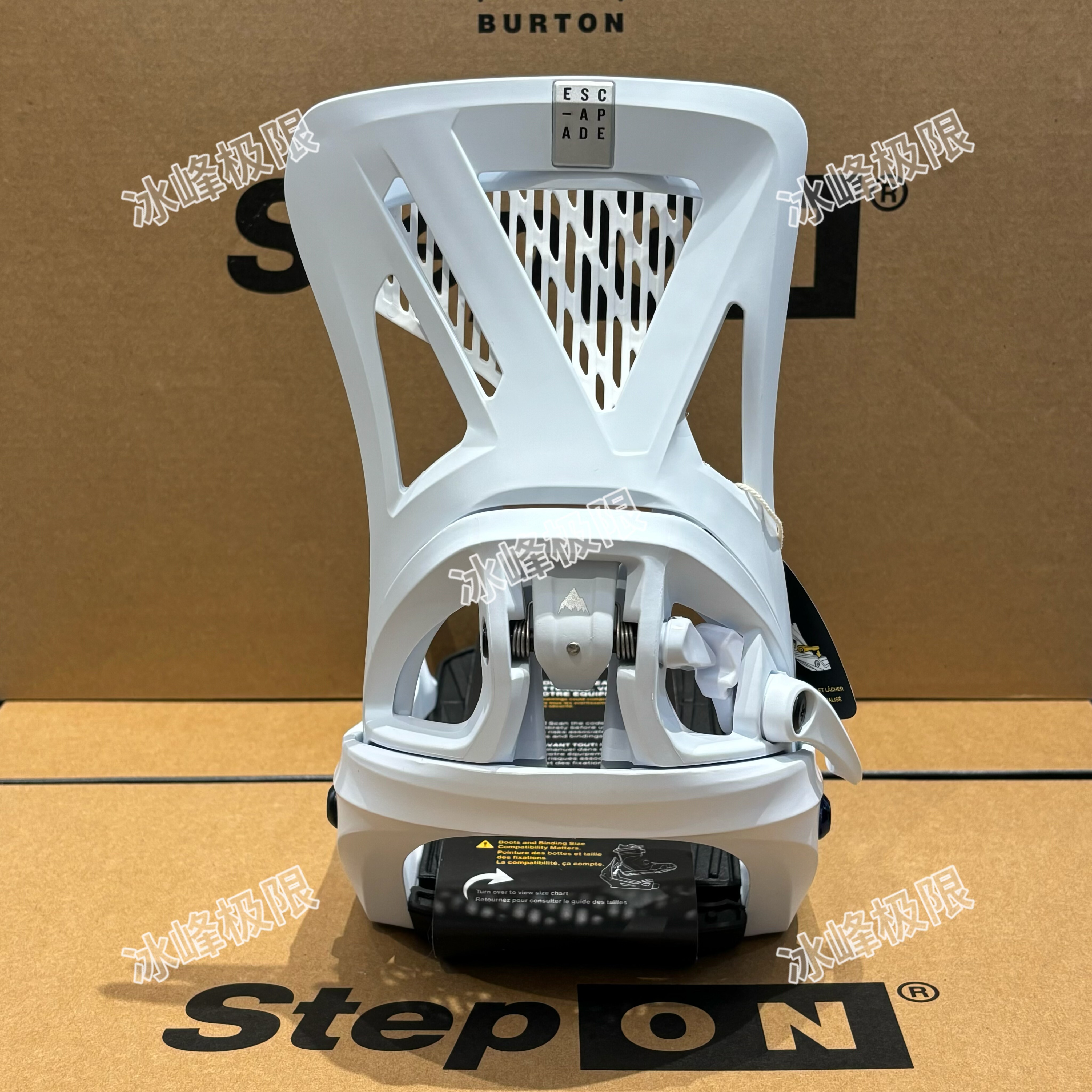 W26 Burton Escapade Step on 女子固定器