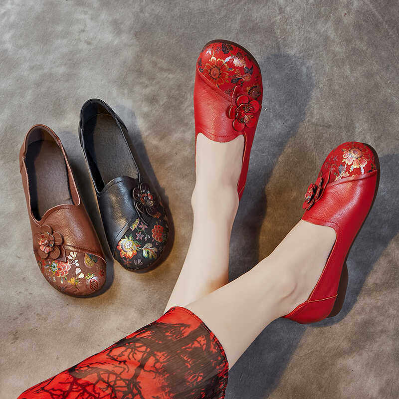 头层牛皮2025春秋新款妈妈软底真皮平底复古民族风中老年人女单鞋
