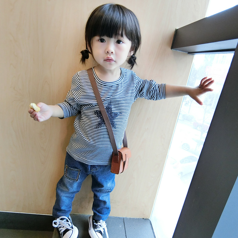 girl Spring and autumn 0 Bottoming jacket 1 Baby 2 Pure cotton 3 Long sleeve black and white stripe Blouse 6 years baby Western stylein the Children/Baby/Family fitted , T-shirt  category - from Buy2taobao.com to provide professional Taobao agent buy service