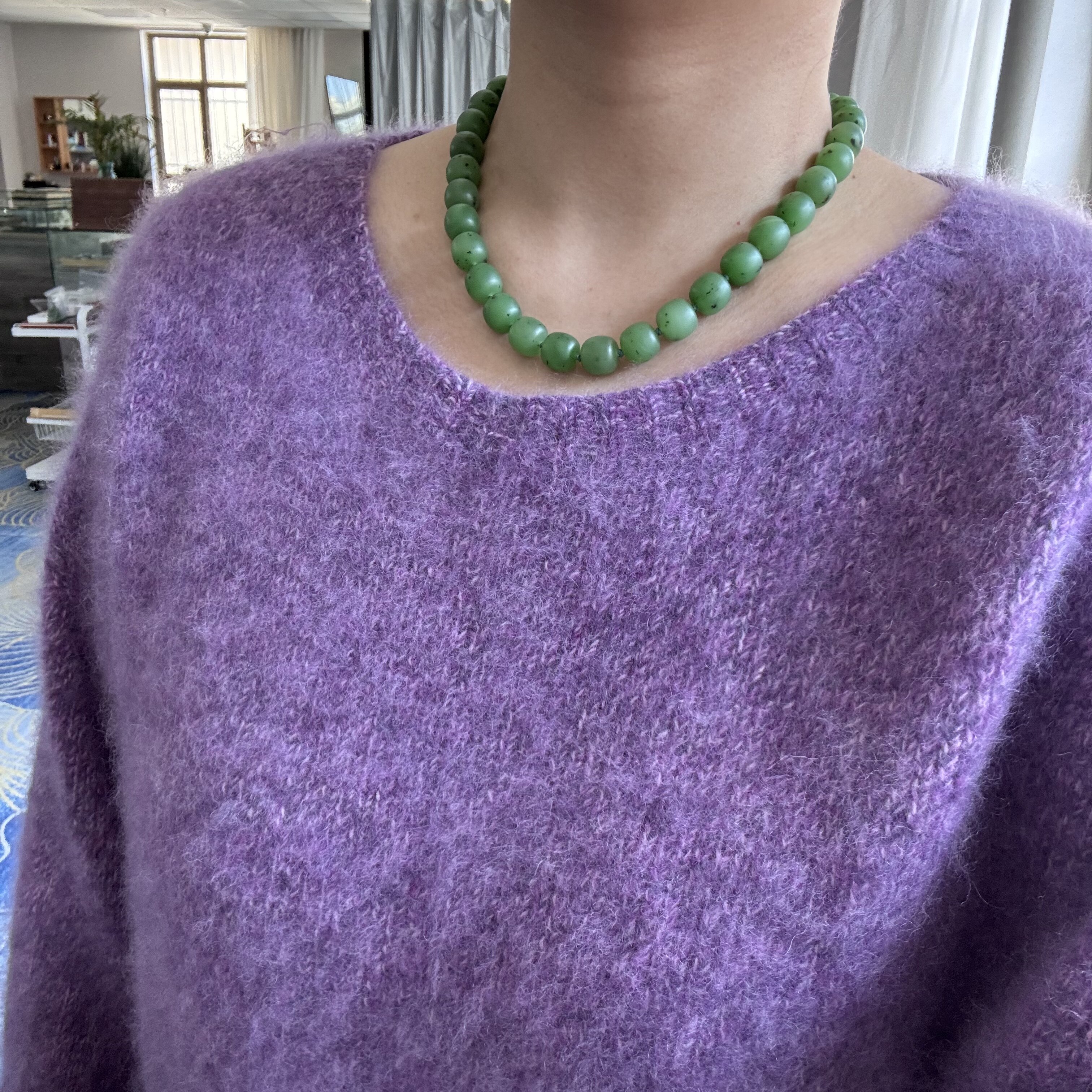 Z12mm&ldquo;翠阳绿&rdquo;碧玉籽料老型珠项链有原皮朕&reg;开仓( 微瑕)