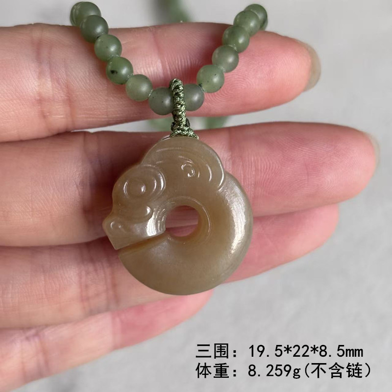 糖玉籽料玉猪龙挂件套装