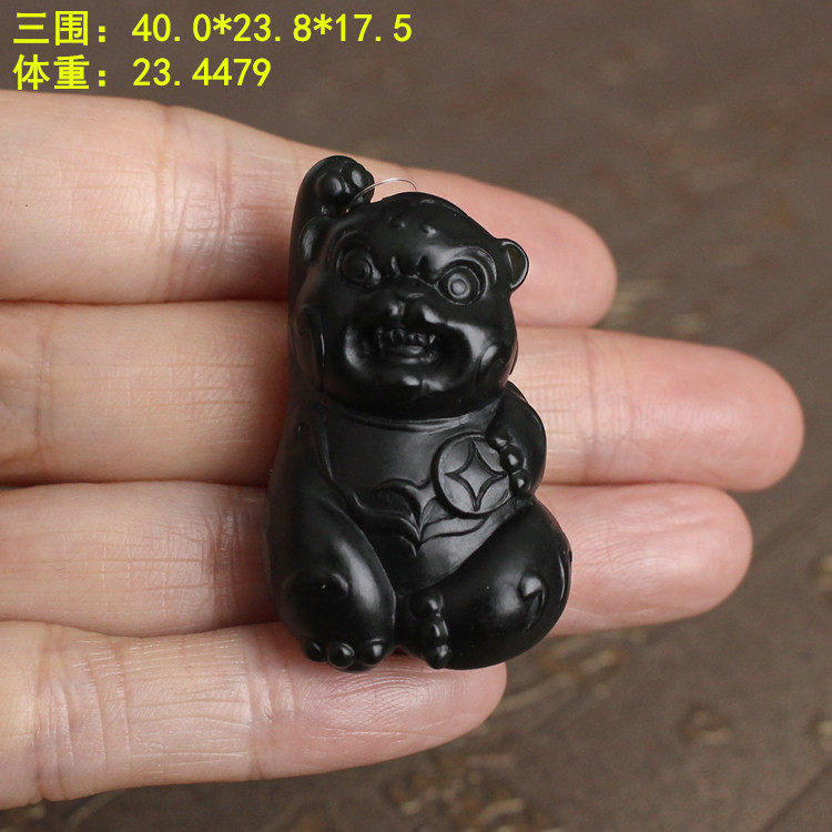 凶萌凶萌的碧玉籽料老虎吊坠