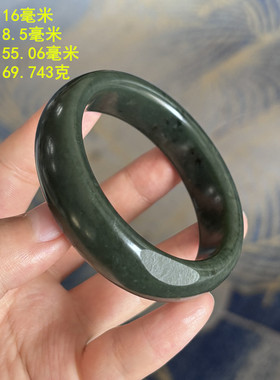 会养出碧玉既视感高脂青玉籽料