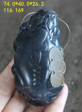 黄沁皮貔貅摆件墨玉籽料