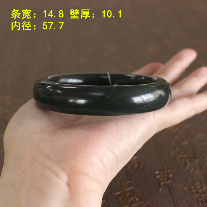 沙枣青青玉籽料和田玉