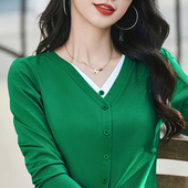 扣子V领纯棉T恤女长袖 妈妈上衣 中老年打底衫 宽松大码 假两件体恤衫