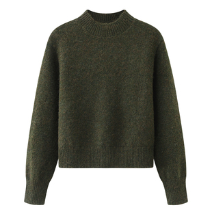 新款 女2025冬季 宽松直筒显瘦软糯套头毛衣 绿色圆领针织衫 艾格时尚