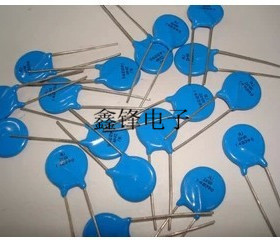 压敏电阻 14D560K 14D-560K 56V 焊机压敏电阻 直插蓝色