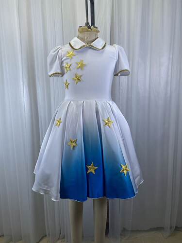 红领巾六一儿童合唱服红领巾少先队员红星闪闪中国风朗诵比赛
