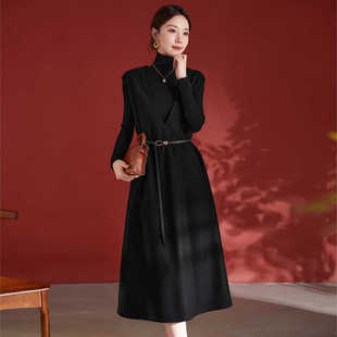 赫本风黑色毛呢背心连衣裙女秋冬气质显瘦深V领无袖绵羊毛连衣裙