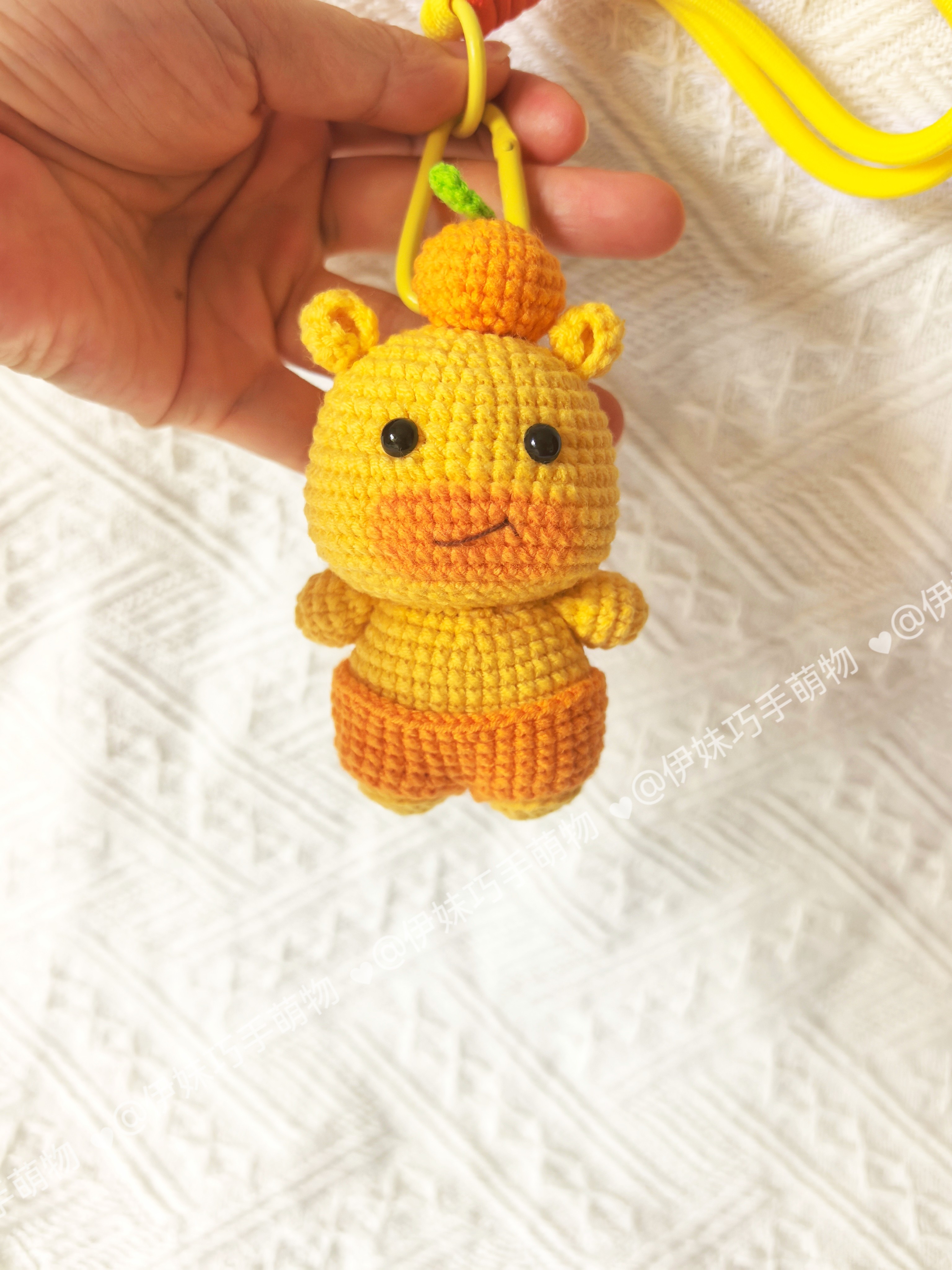 [成品]手工钩织水豚噜噜玩偶挂饰包包挂件可爱动物挂件儿童礼物