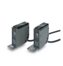 E3S-CL22M光电传感器距离设定型
